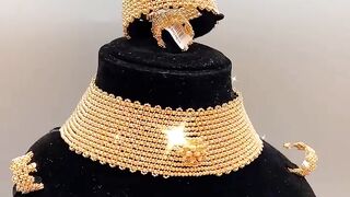 Gorgeous  design of Gold choker