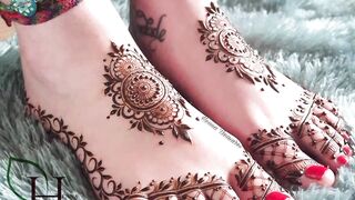 Foot mehndi design