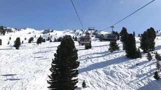Chairlift video in snow \ SWITZERLAND
