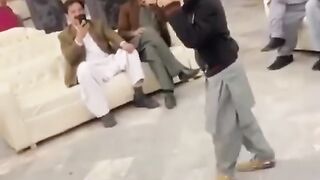 Pushoto dance nice dance