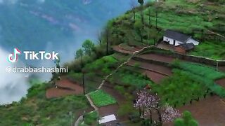Beautifull place wow ???? please???? subscribe