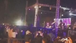 @Consert##
