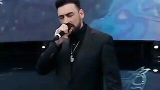 Aysa kalam.khbi ni suna ho ga Turkish zubam main