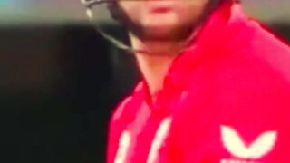 Shaheen Afride bowling