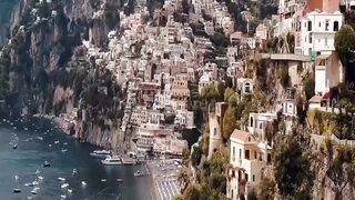 Amazing coastline views of Positano, Italy