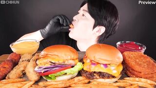 ASMR MUKBANG _ BURGERS -- HASH BROWNS _ FRENCH FRIES -- CHICKEN -- EATING 먹