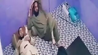 Pankhe ne gir kr dra deya