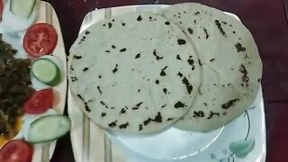 Sarson Ka saag Makai Ki Roti سرسوں کا ساگ اور مکئ کے روٹی۔ By Said Murad Ali Shah Janesar Foods