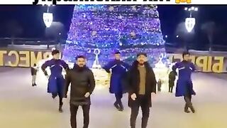 Ты меня подманула! Поют кавказцы