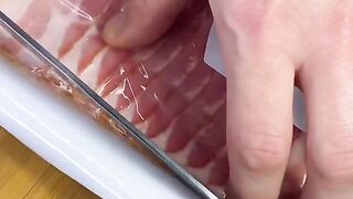 Рулетики из курицы