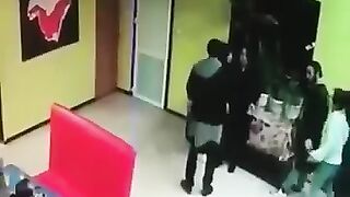 В Астрахани бухие дагестанцы и чеченец избили тянок