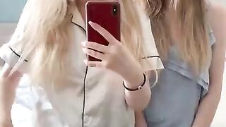 Алина и Кристина ВЫЛОЖИЛИ НОВЫЙ ТИКТОК   tik tok   TIKTOK   AlinaandKristinaa 321 тик ток
