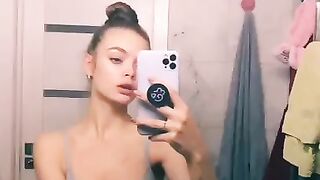 Аня Ищук ВЫЛОЖИЛА НОВЫЙ ТИКТОК   tik tok   TIKTOK   anyaischuk 281 тик ток