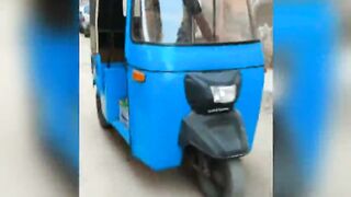 EV Car ( Rickshaw