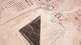 Exploring the Mysterious Pyramids | A Journey Through Ancient Egypt