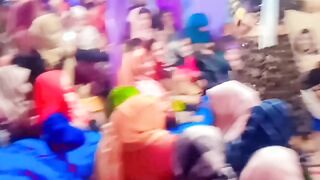 Kashmiri dance
