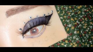 Blue and purple metalic eyelook