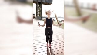 Amazing Rope Girl