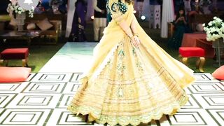 Mehndi dress designs ideas latest trending