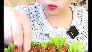 Eat chicken wings