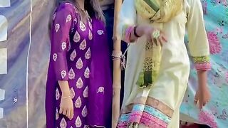 2 CUTE GIRL'S VIRAL AND TRENDING VIDEO
