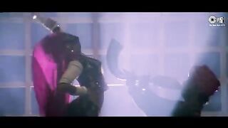 Choli k pe peeche Kya hai song khal Nayak  movie song