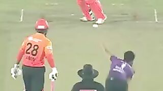 Cracker T20 Azam khan