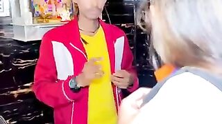 Bohot larki hai ya larky Kia aap ko samj say??