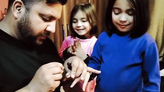 Father loves daughters