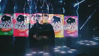 Viral Arabic song o my God woman has a beautiful voice