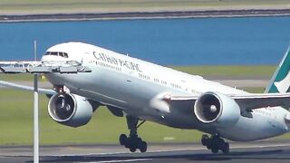 Cathay Pacific beautiful Takeoff ✈