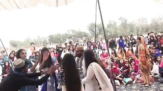 Saraiki jhumar culture Girl
