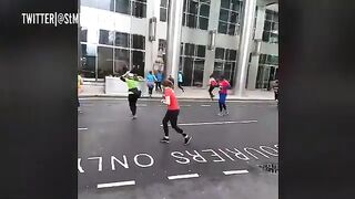 Man running race dressed as Big Ben has absolute nightmare in the wind  with hilarious results