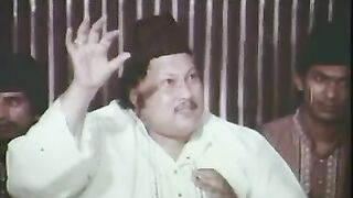 Yaad Unki Rahe DiL main Ankhon mein Madina Ho by Nusrat Fateh Ali Khan Naat