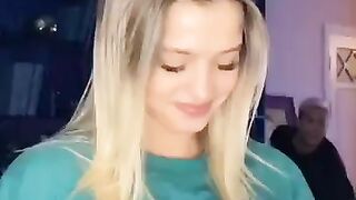 ЮЛЬКА ШПУЛЬКА ВЫЛОЖИЛ НОВЫЙ ТИКТОК   tik tok   TIKTOK   gavrilinaa Юлия Гаврилина 761