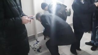 "Даша, это тебе за триппер".