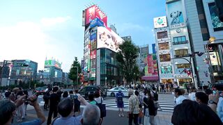 Tokyo - Shinjuku night walk