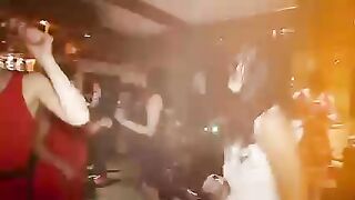 Одинокий Мужчина познакомится с девушкой... !