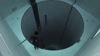Самый глубокий бассейн в мире. Фридайвер Гийом Нери