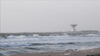 Наслаждаемся Музыкой и морем...