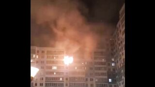В Санкт-Петербурге женщина спрыгнула с 11-го этажа