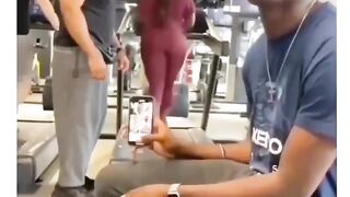 Very funny gym video wait for end