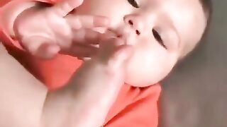 Cute baby ????