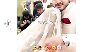 Jin say bepnah muhbbat hoti hy na ussy daik kr ansu to aa he jate