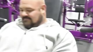 Bodybuilder Maxing Every gym equipment.