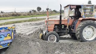 Tractor fully loaded trolly with front blade