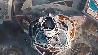 Burj Khalifa 5 people only reach top