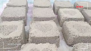 Red Dirts crumbling video