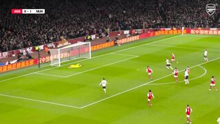 HIGHLIGHTS | Arsenal vs Manchester United (2-3) | Nketiah (2), Saka