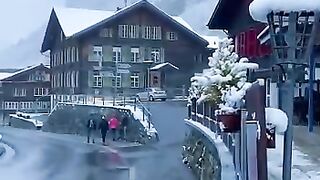 Subhan Allah ik bar lazmi sunnana